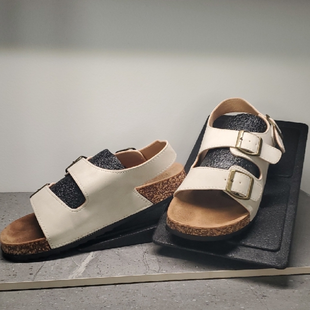 Elegant Black and White Women's Sandals